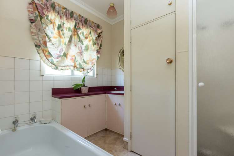 83a Avondale Road Taradale_12