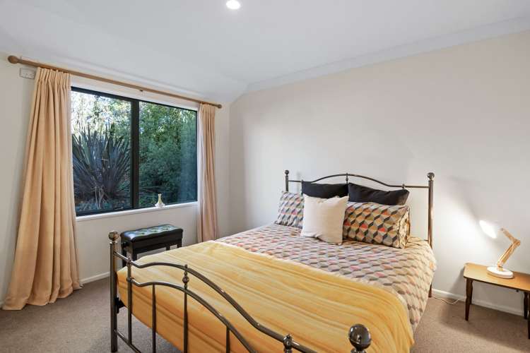 5828 West Coast Road Springfield_21