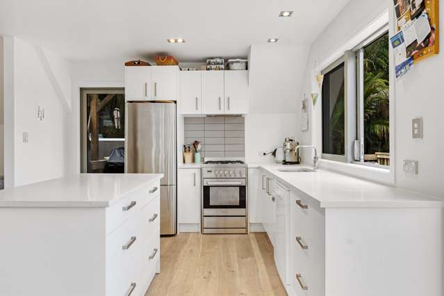 96 Motutara Road Muriwai_3