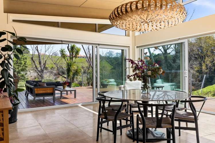 139 Tauroa Road Havelock North_15