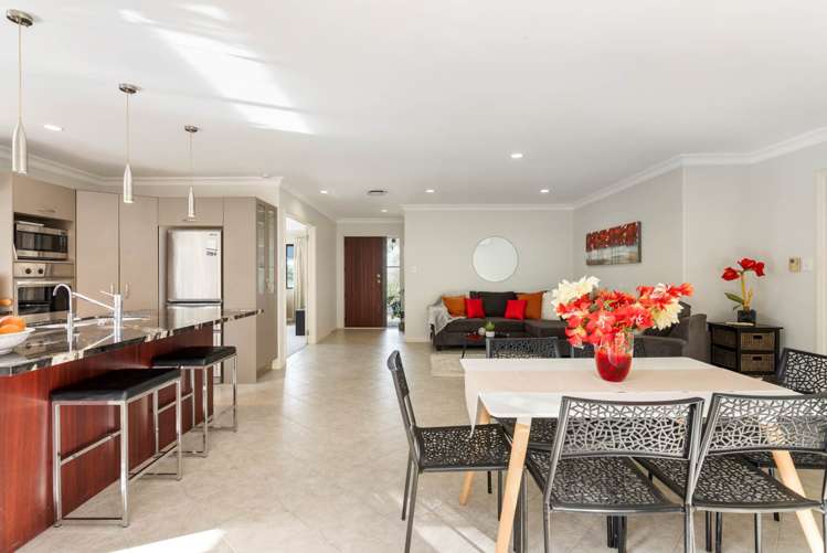 5 Berkshire Terrace Massey_7