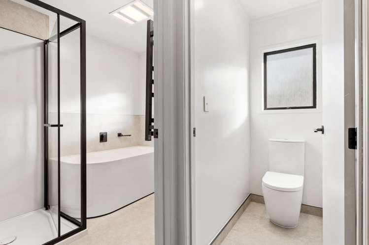 2/35 Bay Street Red Beach_20