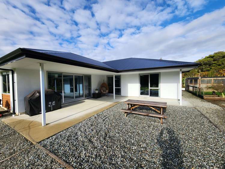 303c Marsden Road Kaiata_15