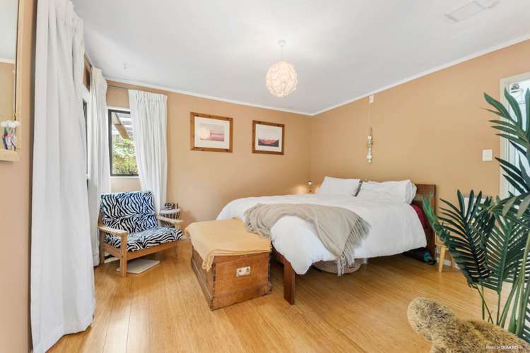 1 Relko Crescent Torbay_16