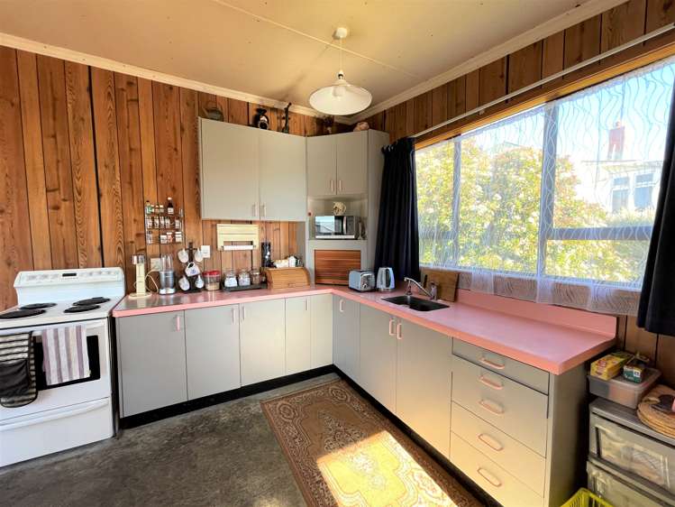 153 Benhar Road Balclutha_10