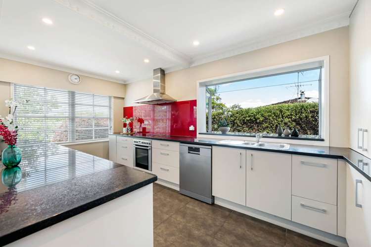 13 Harford Place Pakuranga Heights_8