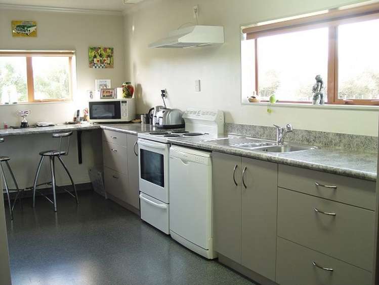 6 Somerset Road Carterton_3