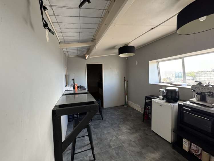 3 Avenger Place Glendene_4
