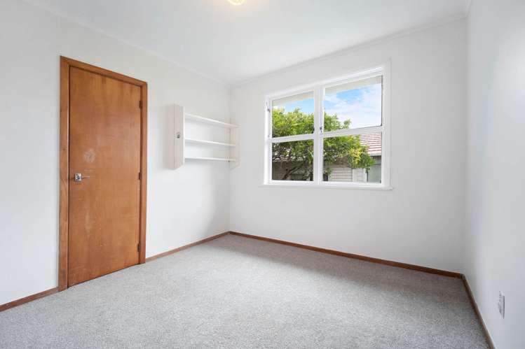 36 Peach Road Glenfield_23