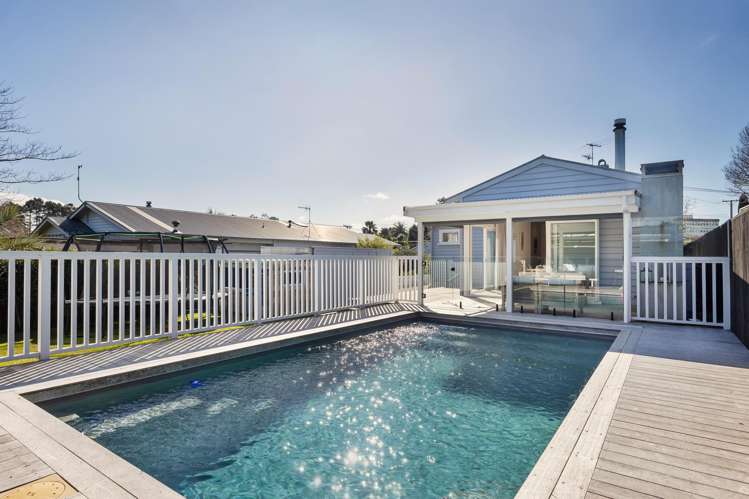 6 Verona Avenue Mount Albert_10