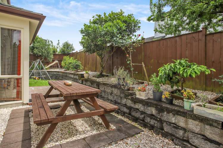 12 Parkvale Grove Te Atatu Peninsula_18