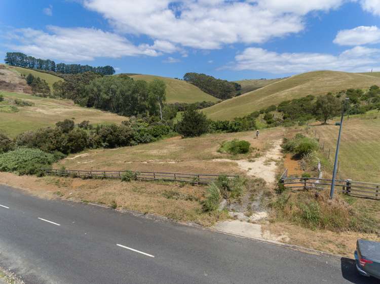 14 Pekama Drive Cable Bay_9