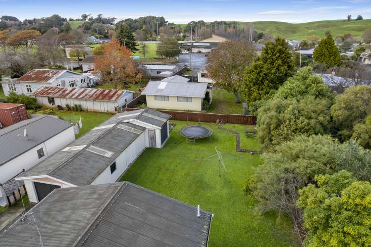 79 Tyndall Street Pahiatua_19
