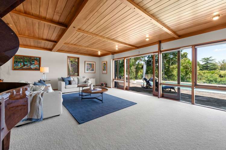 1033 River Road Queenwood_14