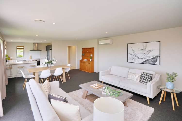 3 Eaton Place Lincoln_5