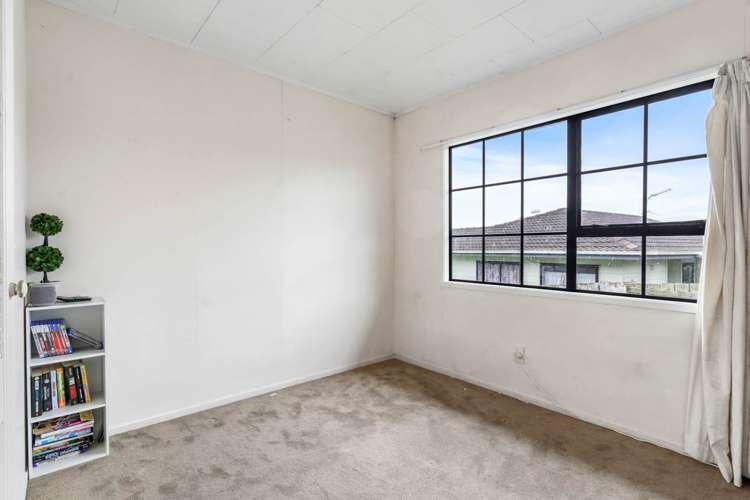 15 Landsdale Place Massey_17