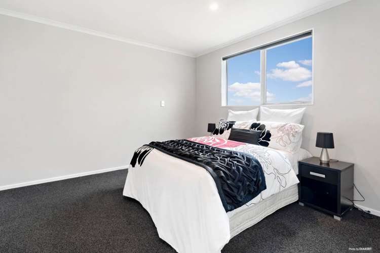 10 Karetai Crescent Favona_13