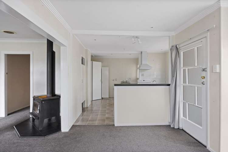 37 Disraeli Street Hawera_9