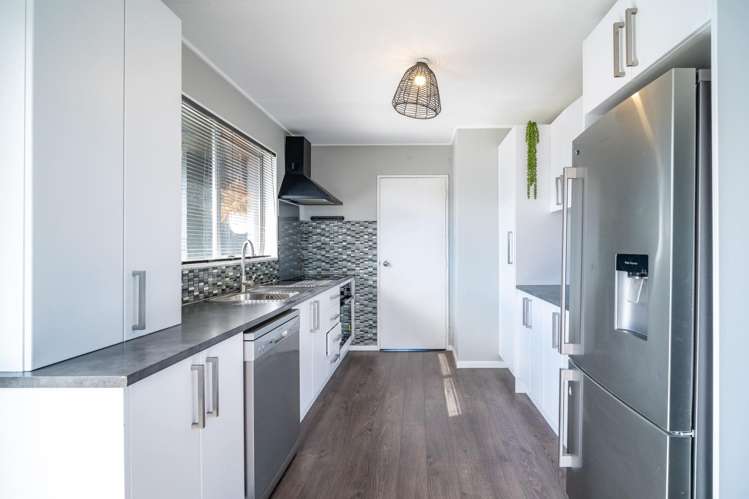 328 Portsmouth Road Flaxmere_4