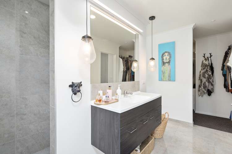 8 Cooke Farm Grove Waiwhakaiho_10