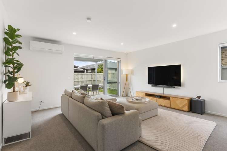 27 Riria Crescent_4