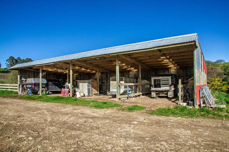 463 Dog Kennel Road Ikawai_11