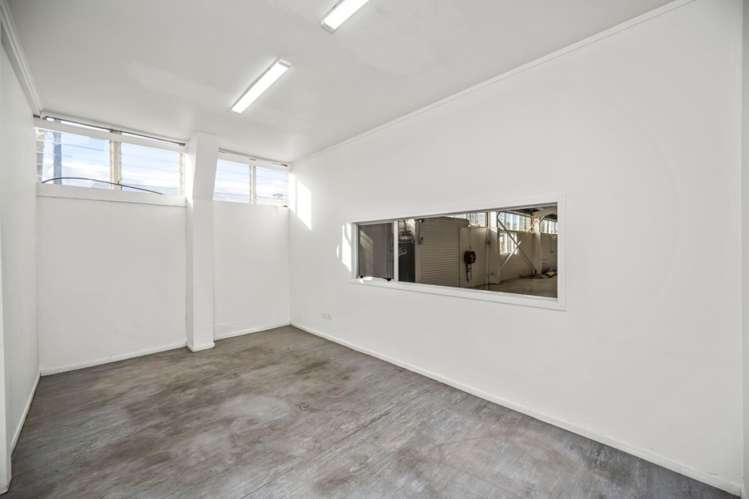 7 Waikaukau Road Glen Eden_10