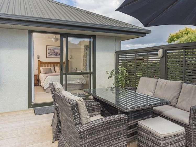 72 Kingsford Drive Stoke_11