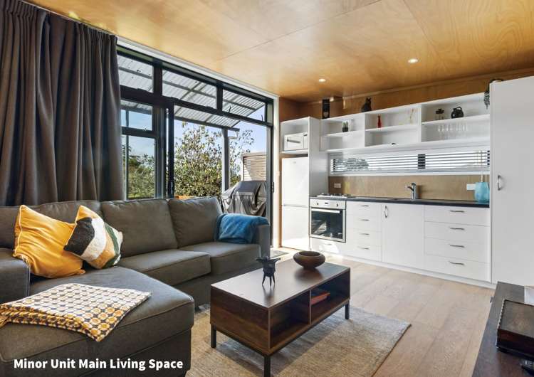 127 Oaktree Avenue Browns Bay_21