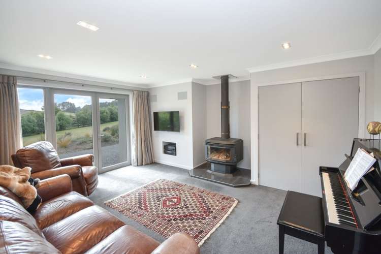 271 Hillhead Road Corstorphine_10