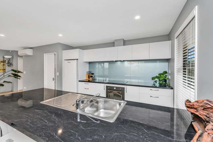 11 Godwin Grove Rolleston_6