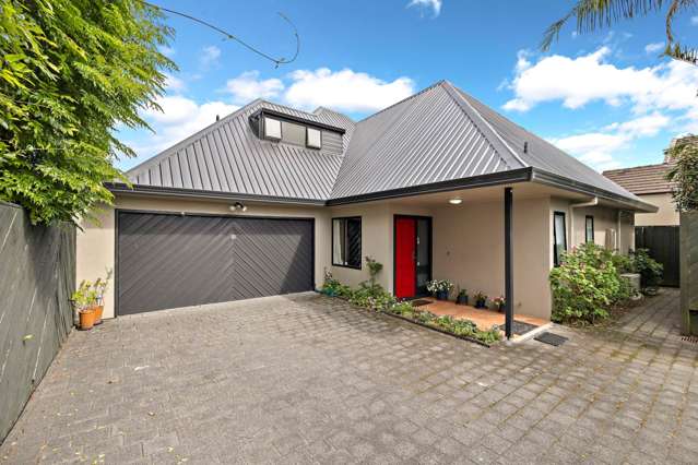 2/49 Hanene Street Saint Heliers_1