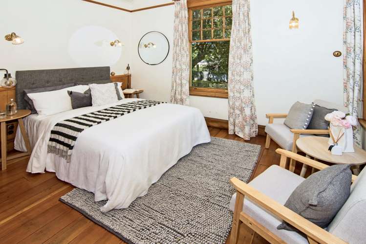 16 Hilton Road Carterton_7