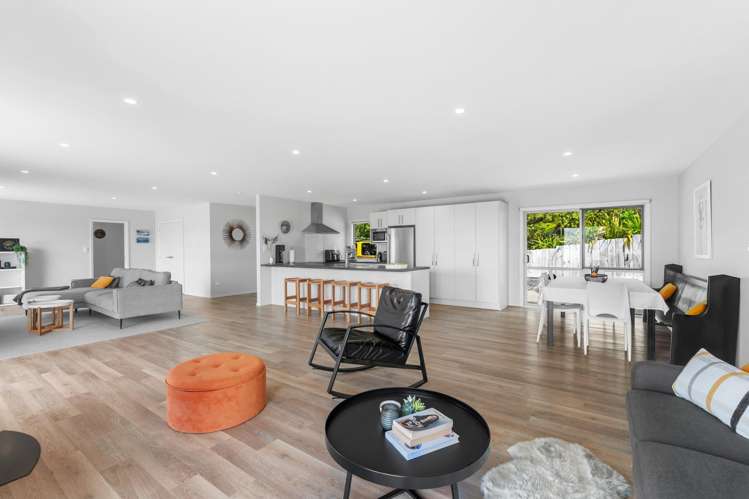 108 The Ridge Langs Beach_14