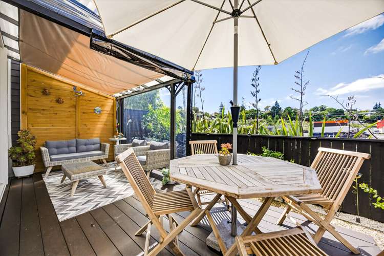 28 Taitonga Lane Stanmore Bay_12