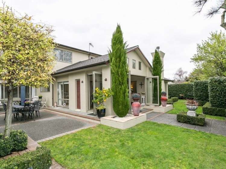 1b Neeve Place Taradale_23