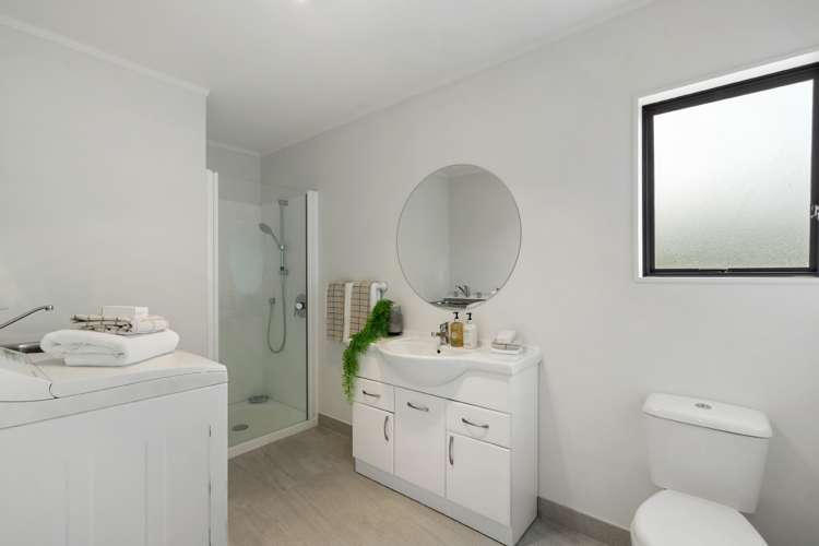 2/26 Blenheim Street Glenfield_20