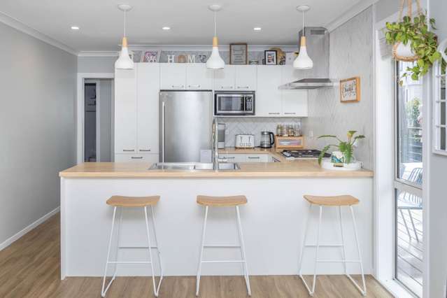 90 Ranui Street Dinsdale_1