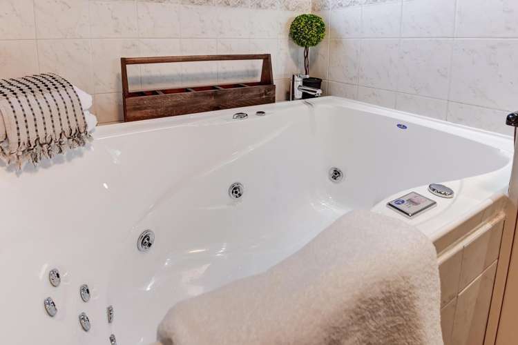 122 Fitzherbert Avenue Tawhero_24