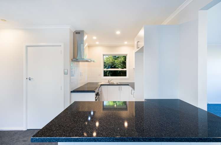 33 Chartwell Street Burwood_5