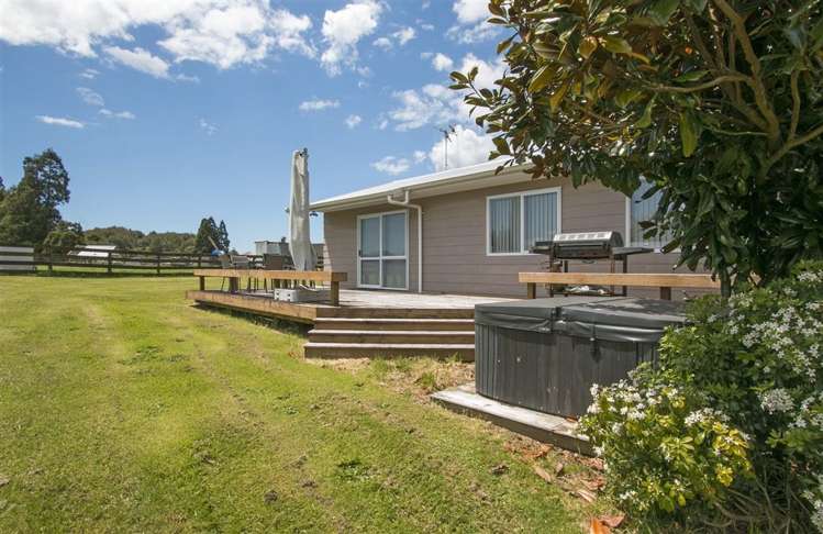 39 Leyland Road Whakamarama_12