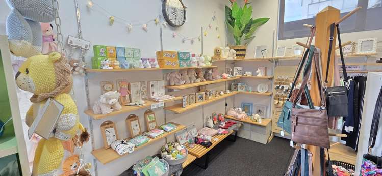 9 Te Heuheu Street Taupo_8