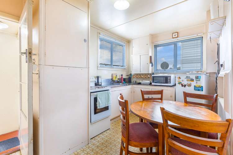 13 Arney Road Ranui_6