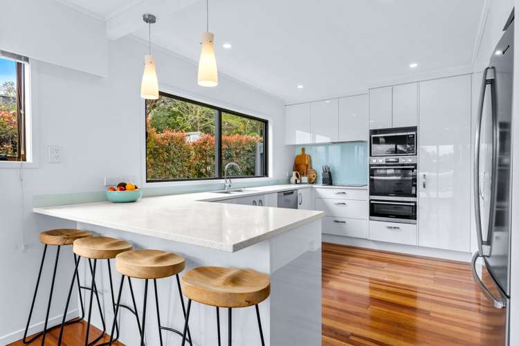 10 Ardern Avenue Stanmore Bay_8