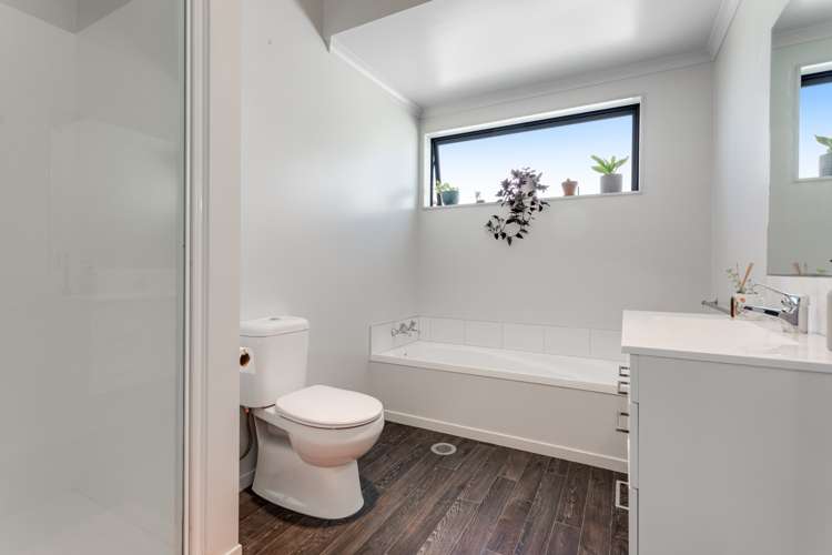 15 Tapuwae Way Mangere Bridge_16