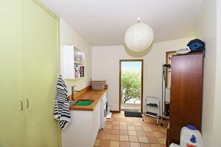 21 Pakiri Road Leigh_20