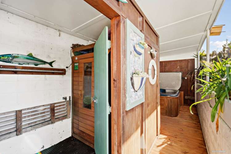 13 Clark Road Pahurehure_11