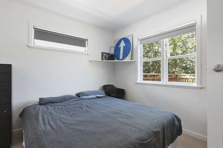 234 Godley Road Titirangi_12