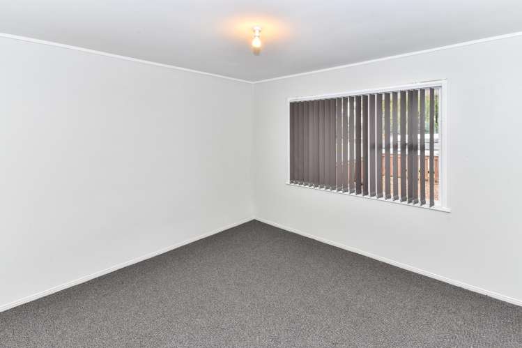 2/3 Ranfurly  Road Papatoetoe_7