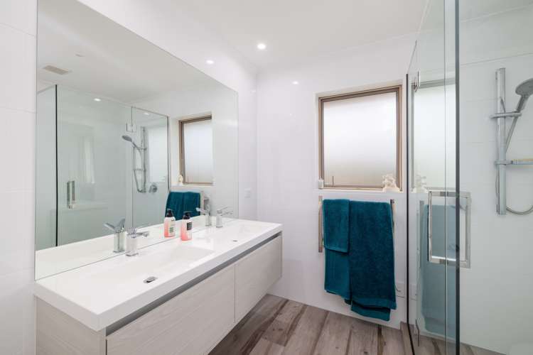 15 Papaumu Green Parklands_9